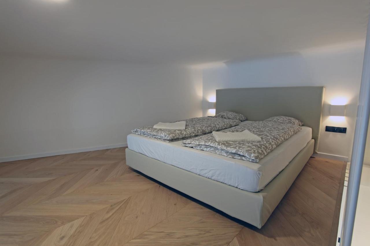Apartamento The House - Mezibranska Praga